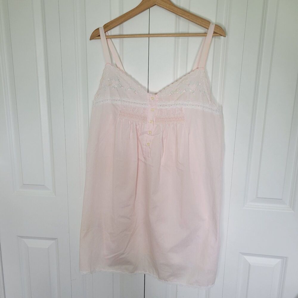 Cachet Women's Nightgown Size 12/14 Pink Lace with Embroidery pattern